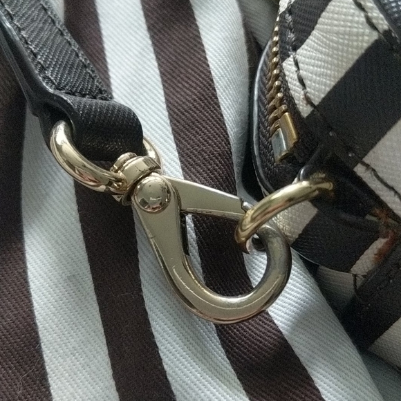 Henri Bendel leather crossbody bag - Picture 7 of 15